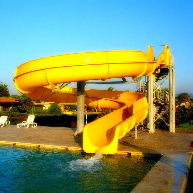Inground Hotel Pool Slide With Safety Handrails Non Slip Steps Customizable Color