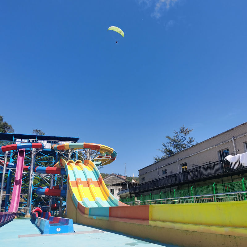 Environmental Friendly RAL Color Spiral Water Slide High Speed