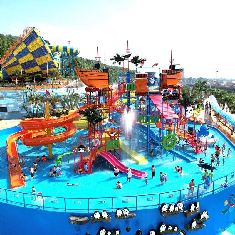 31*26m Larger Size Pirate Ship Water Play Centre With Water Sprayers Slides